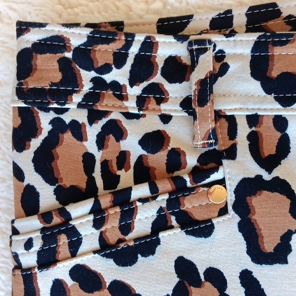 Chico's So Slimming leopard Girlfriend skinny anklepants - Picture 6 of 11